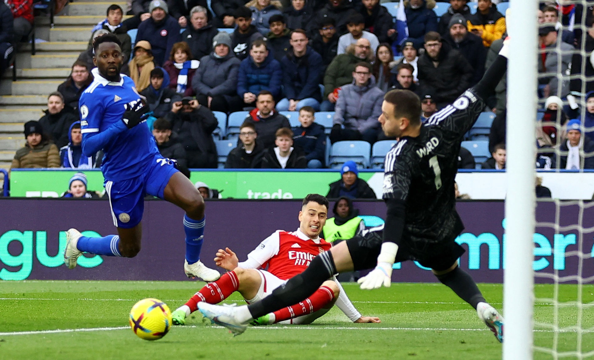 我们应该看 我们应该看